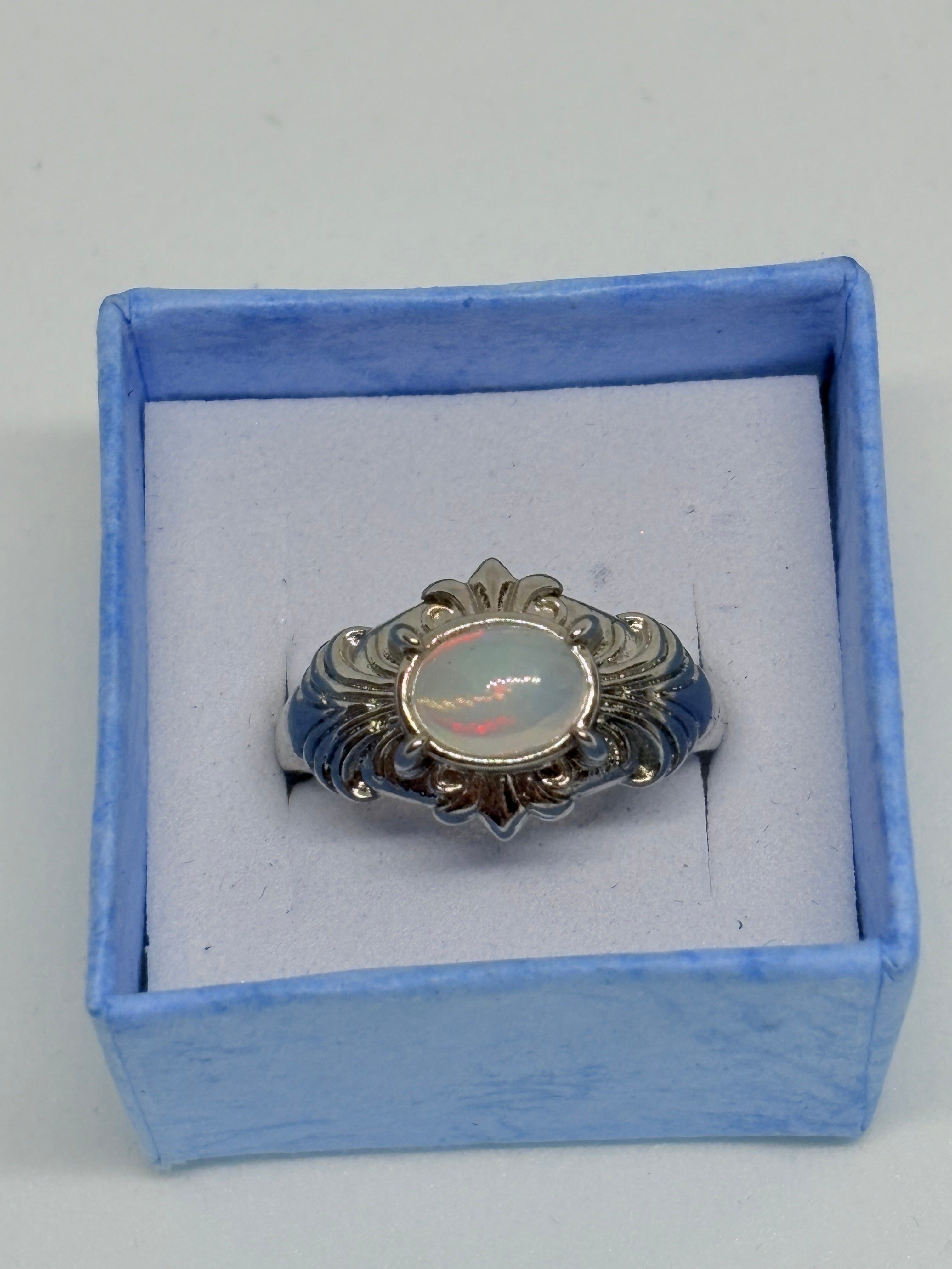 Opal Vintage Style Ring