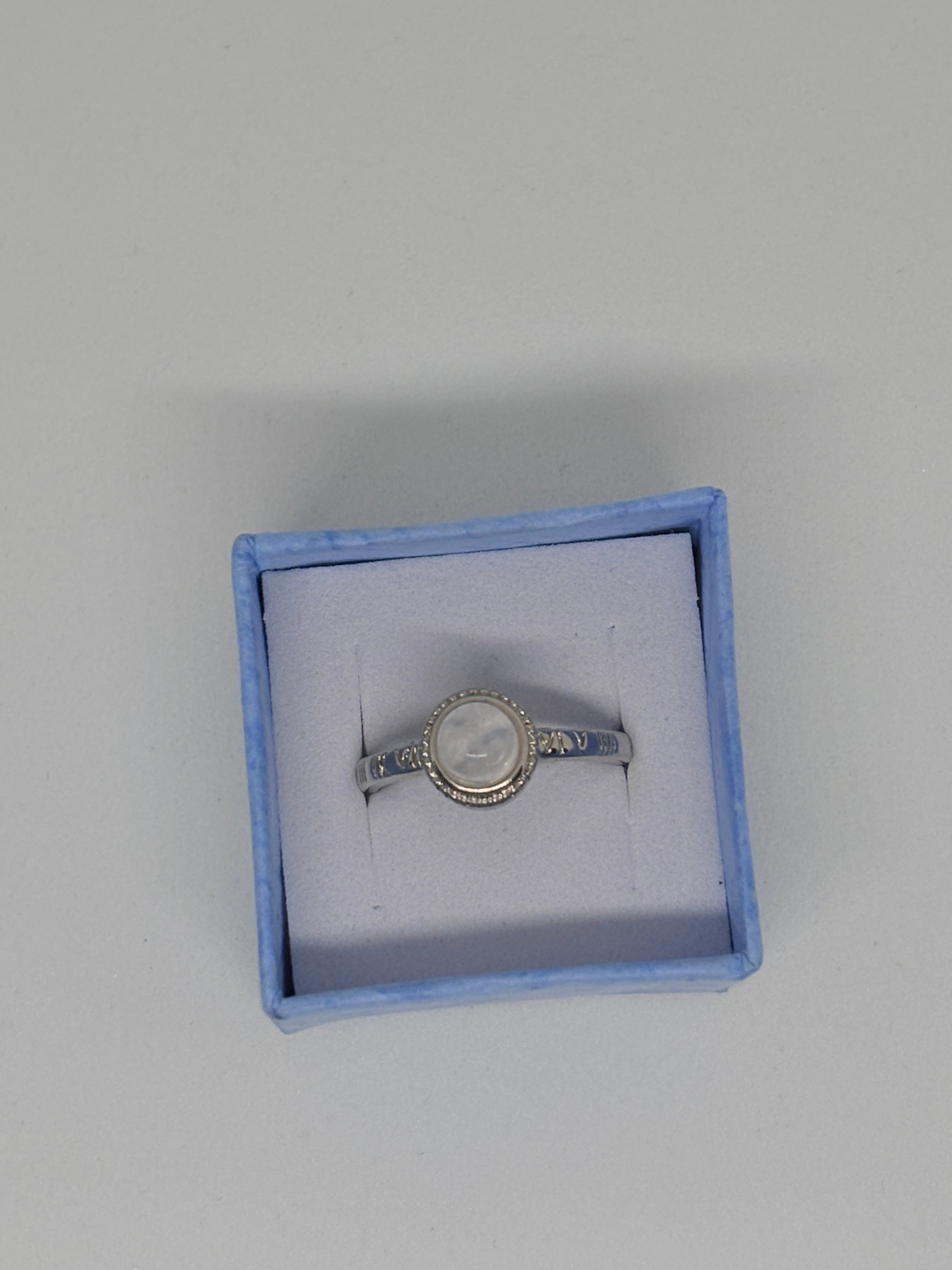 Moonstone Simple Circle Ring