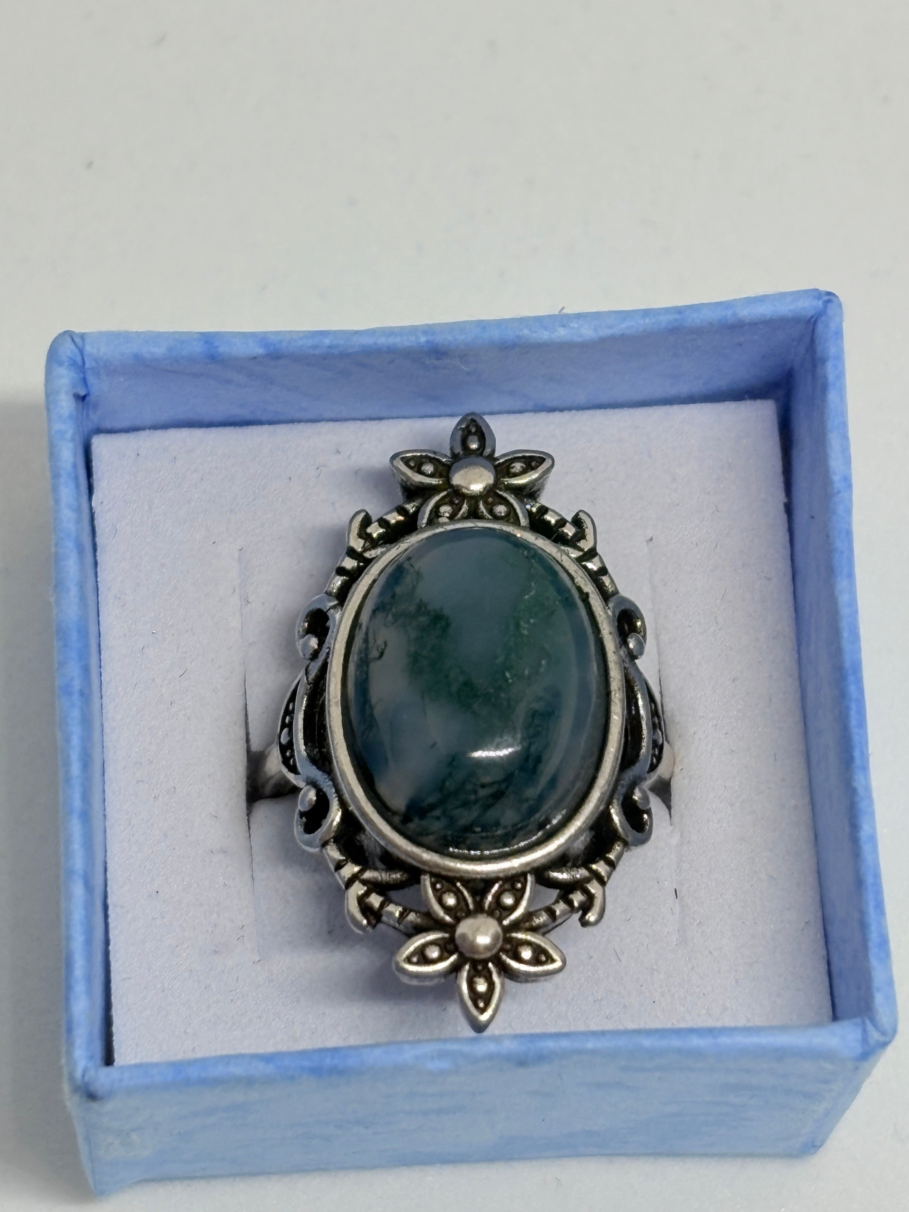 Moss Agate Vintage Style Ring