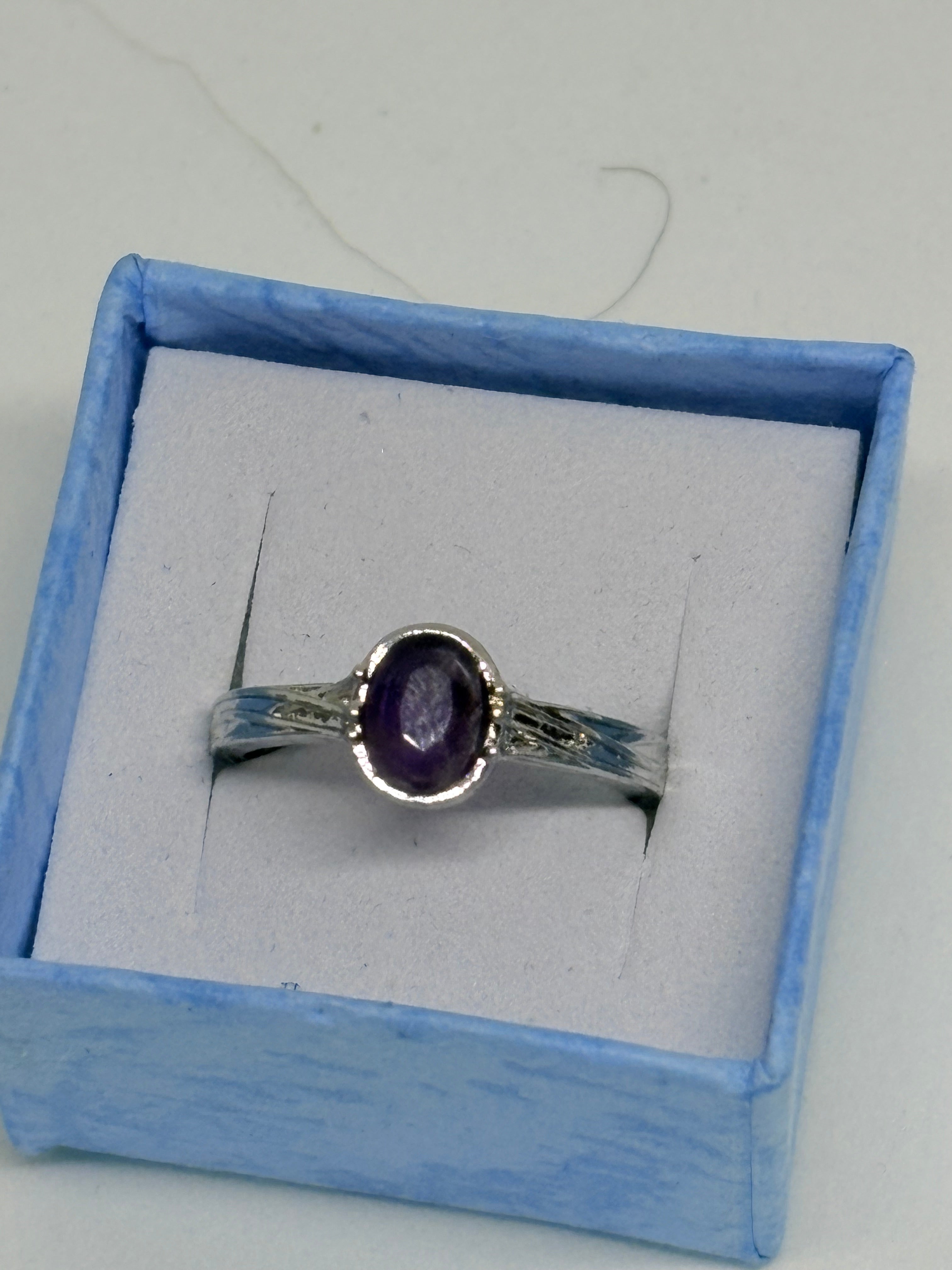 Amethyst Simple Ring