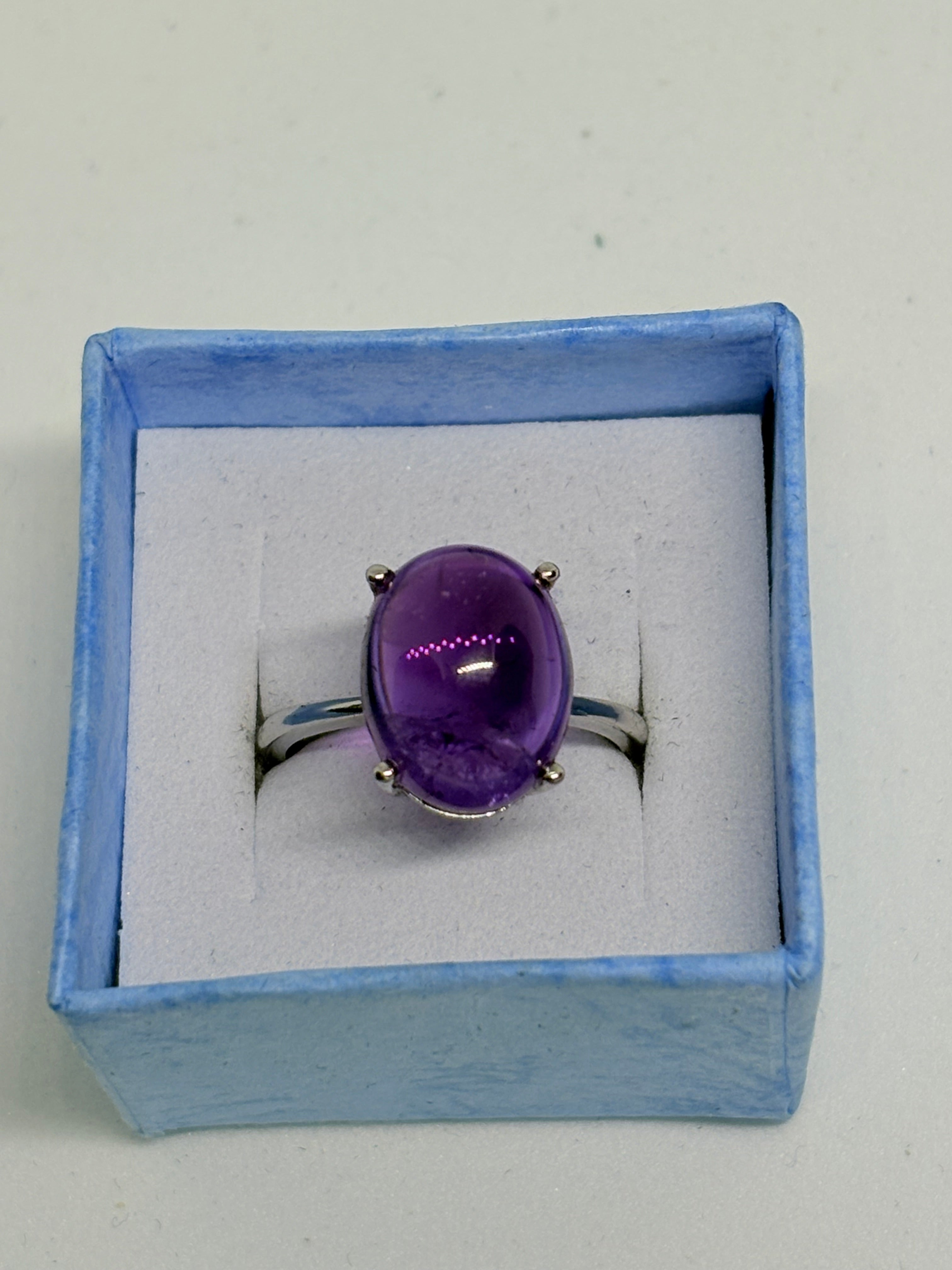 Amethyst Simple Ring