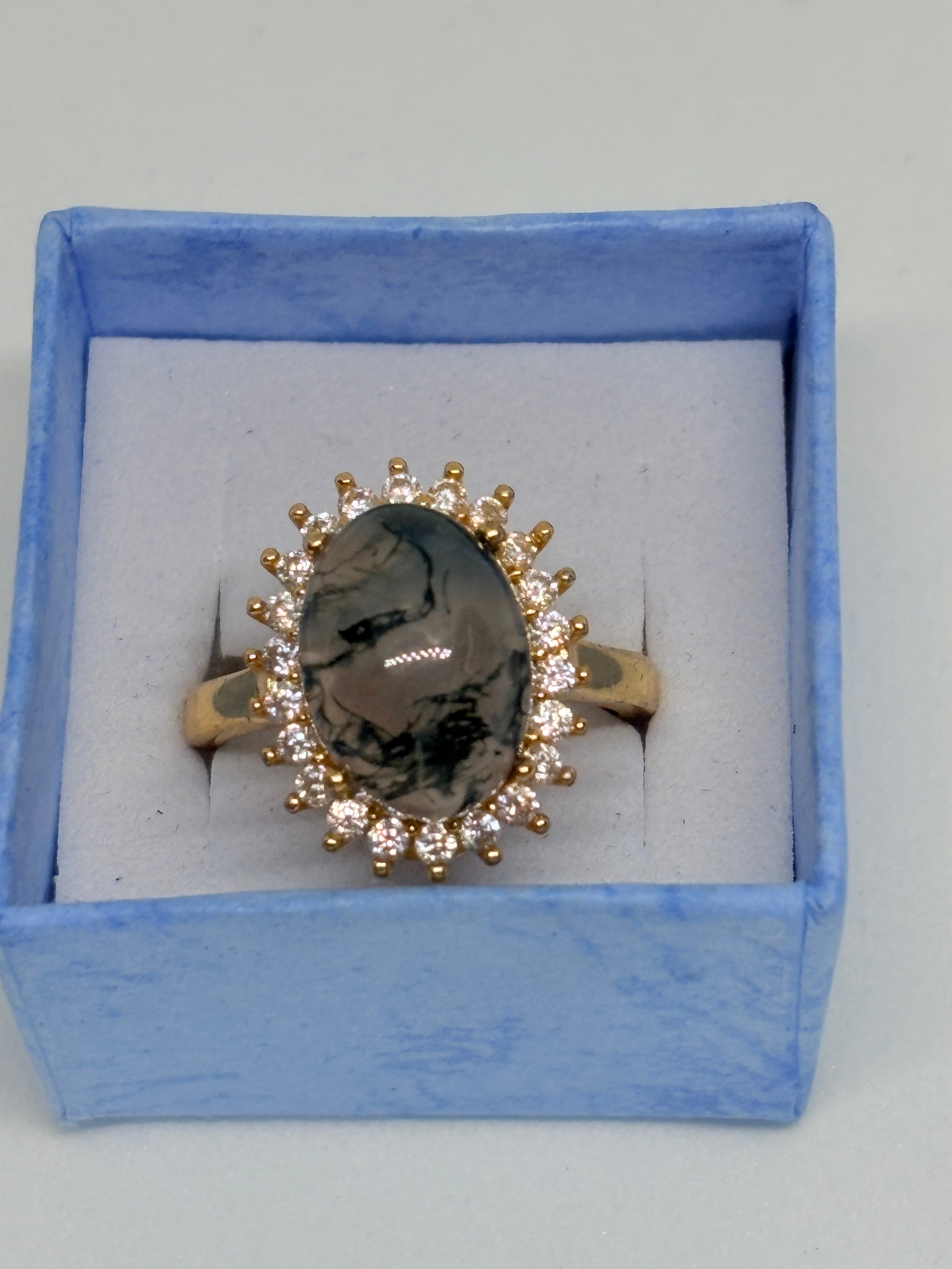 Gold Tone Sparkly Moss Agate Ring