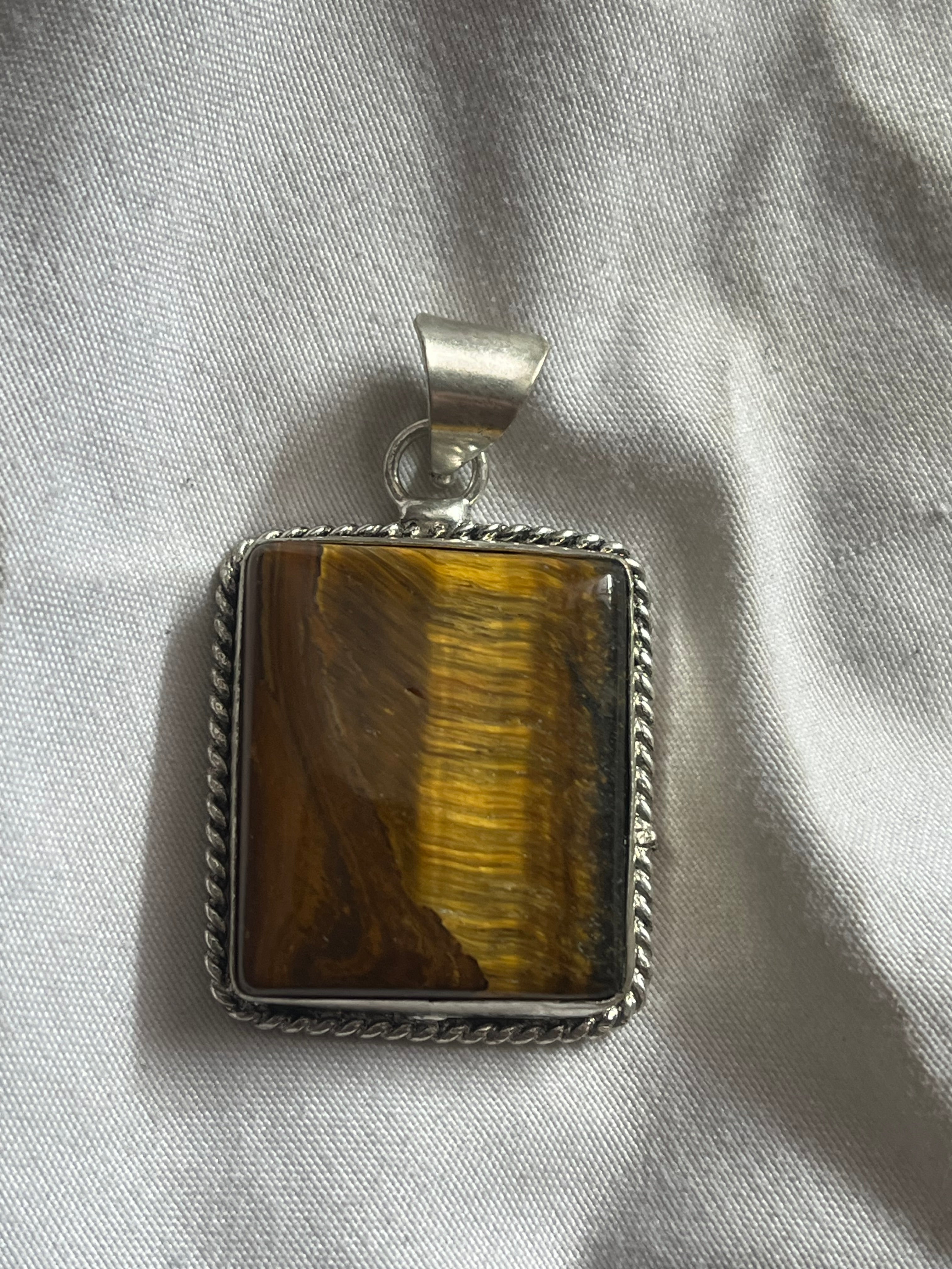 Tigers Eye 925 Plated Pendant
