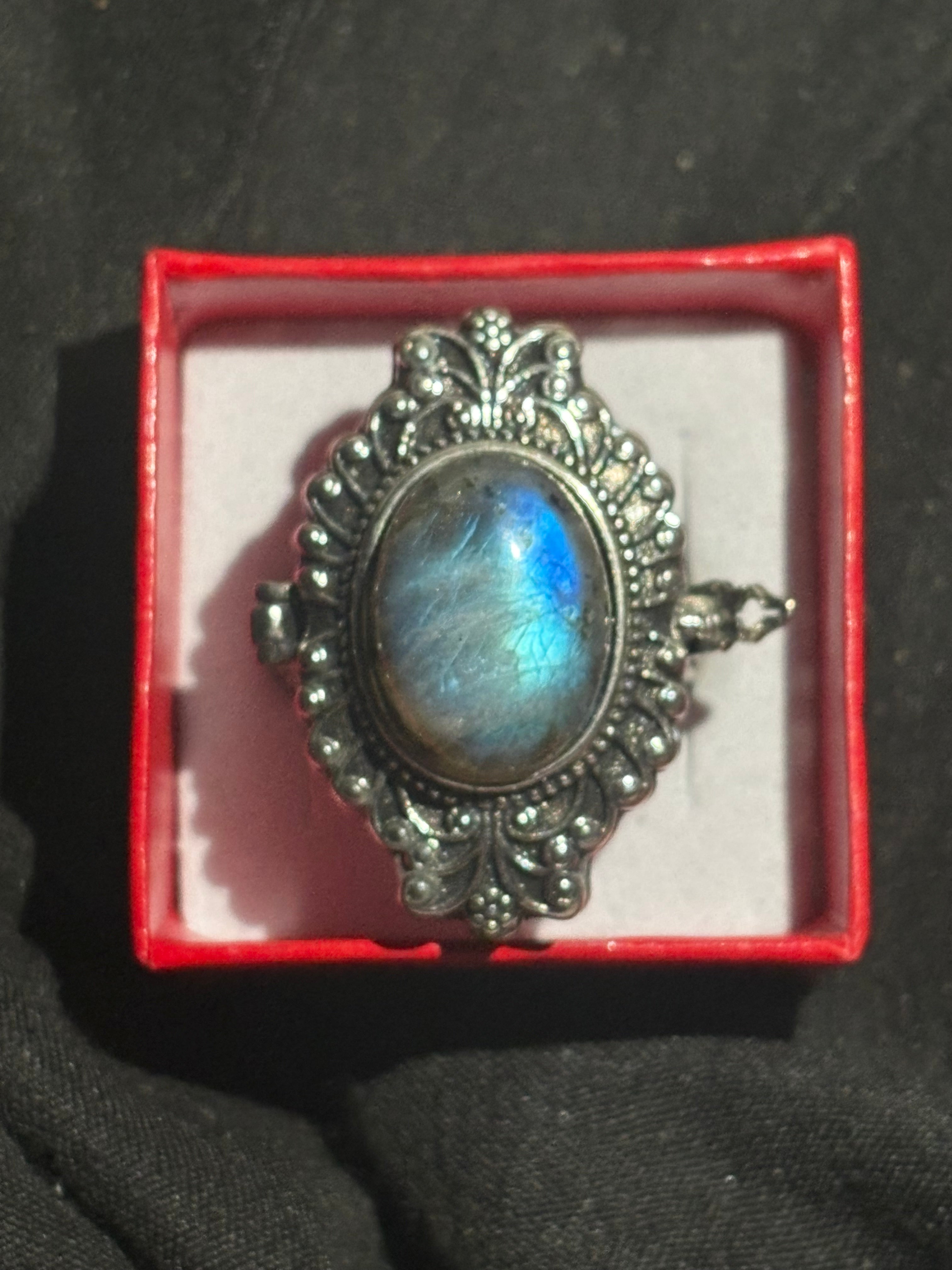 Labradorite Vintage Style Locket Ring