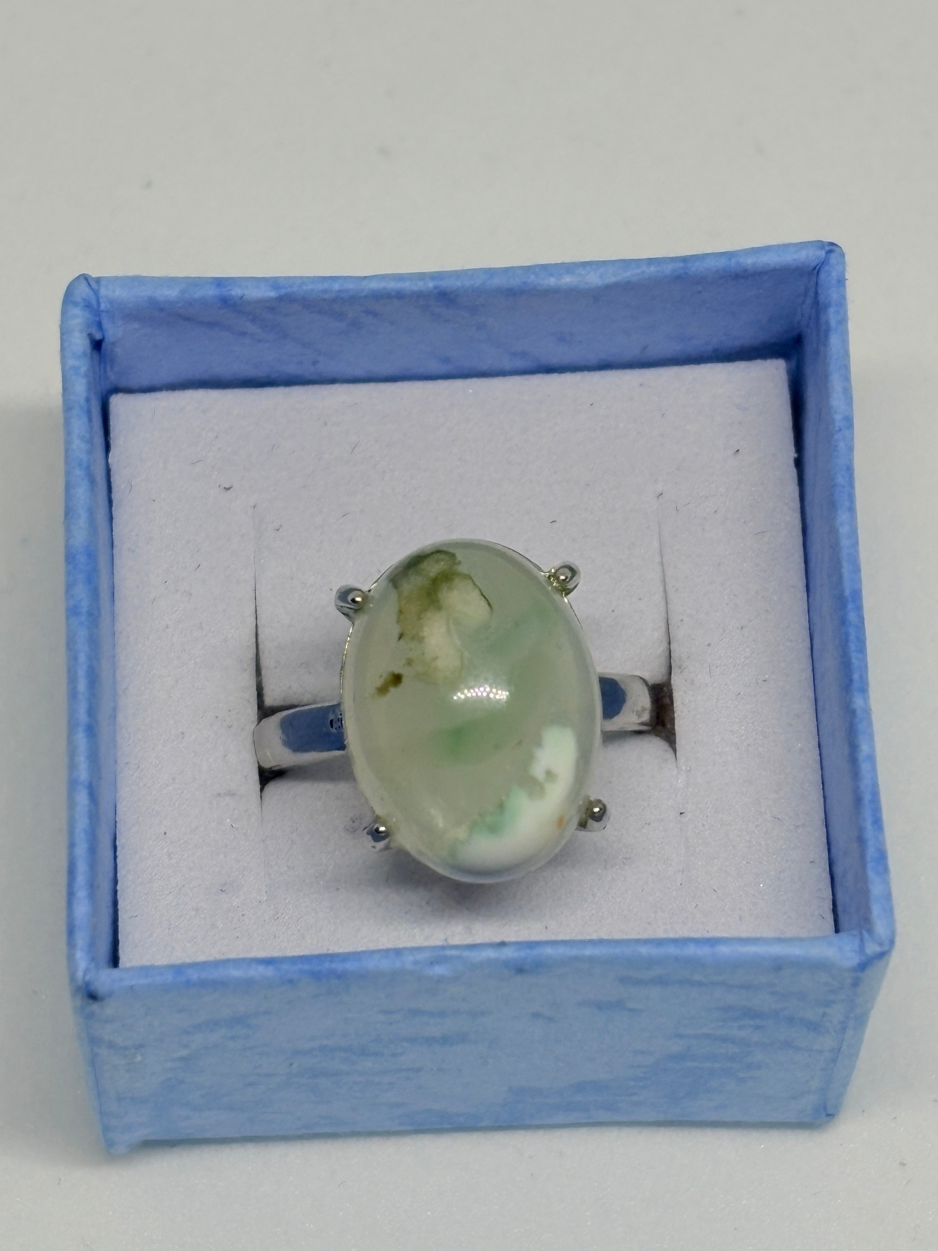 Green Flower Agate Ring